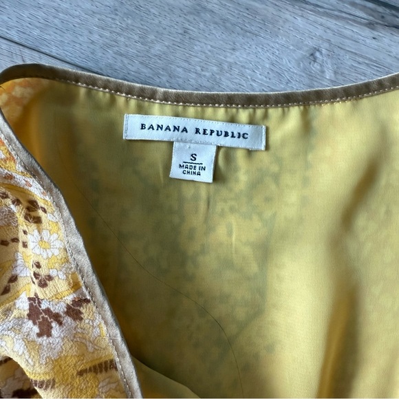Banana Republic Yellow Floral Silk Halter Top - Picture 5 of 6